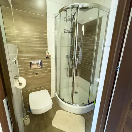 Fioletowy W Polanicy Polanica-Zdrój