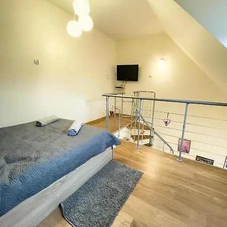 דירה Fioletowy W Polanicy *