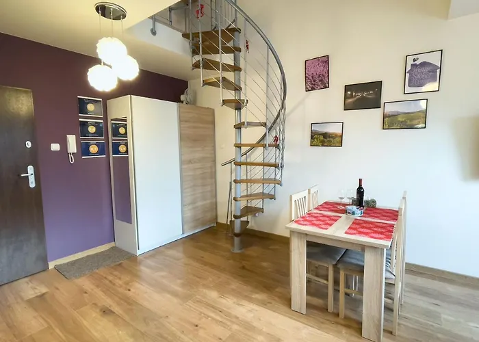 Appartement Fioletowy W Polanicy Polanica-Zdrój